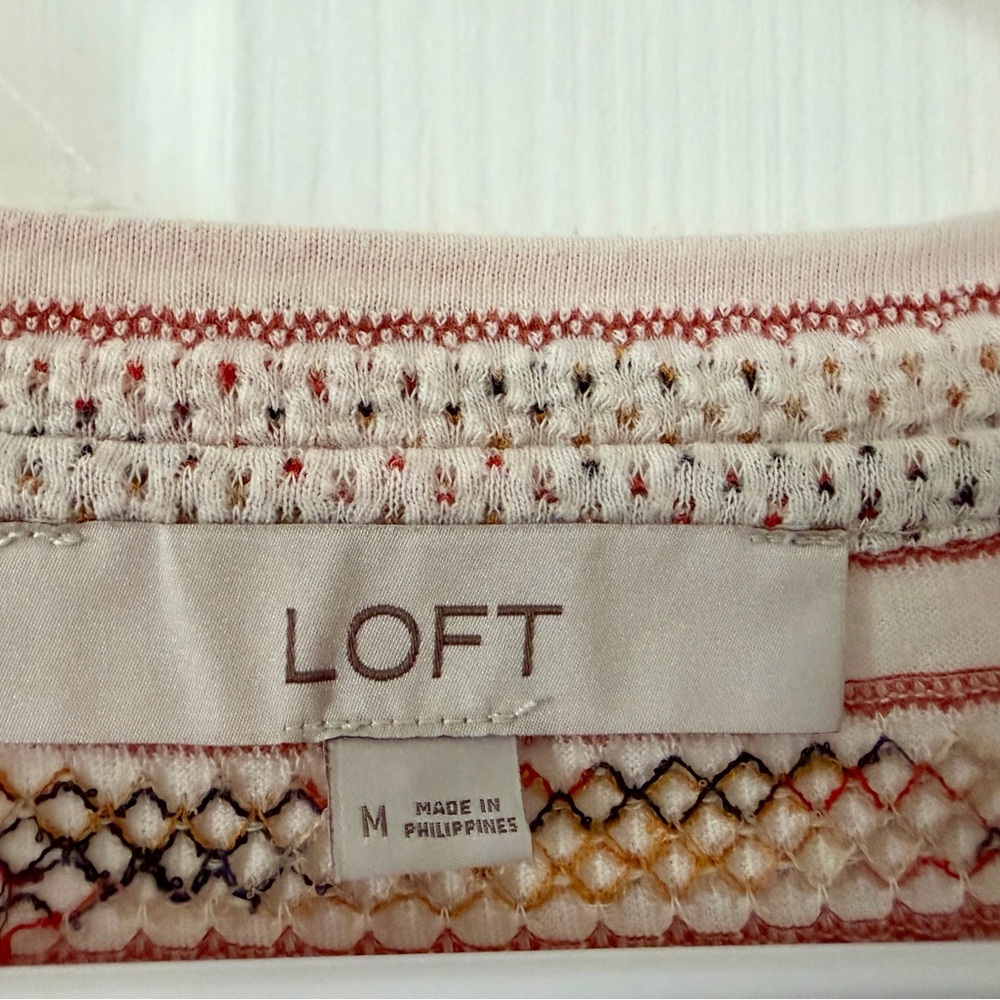Loft | Ruffle Long Sleeve Top | Med - Picture 6 of 9